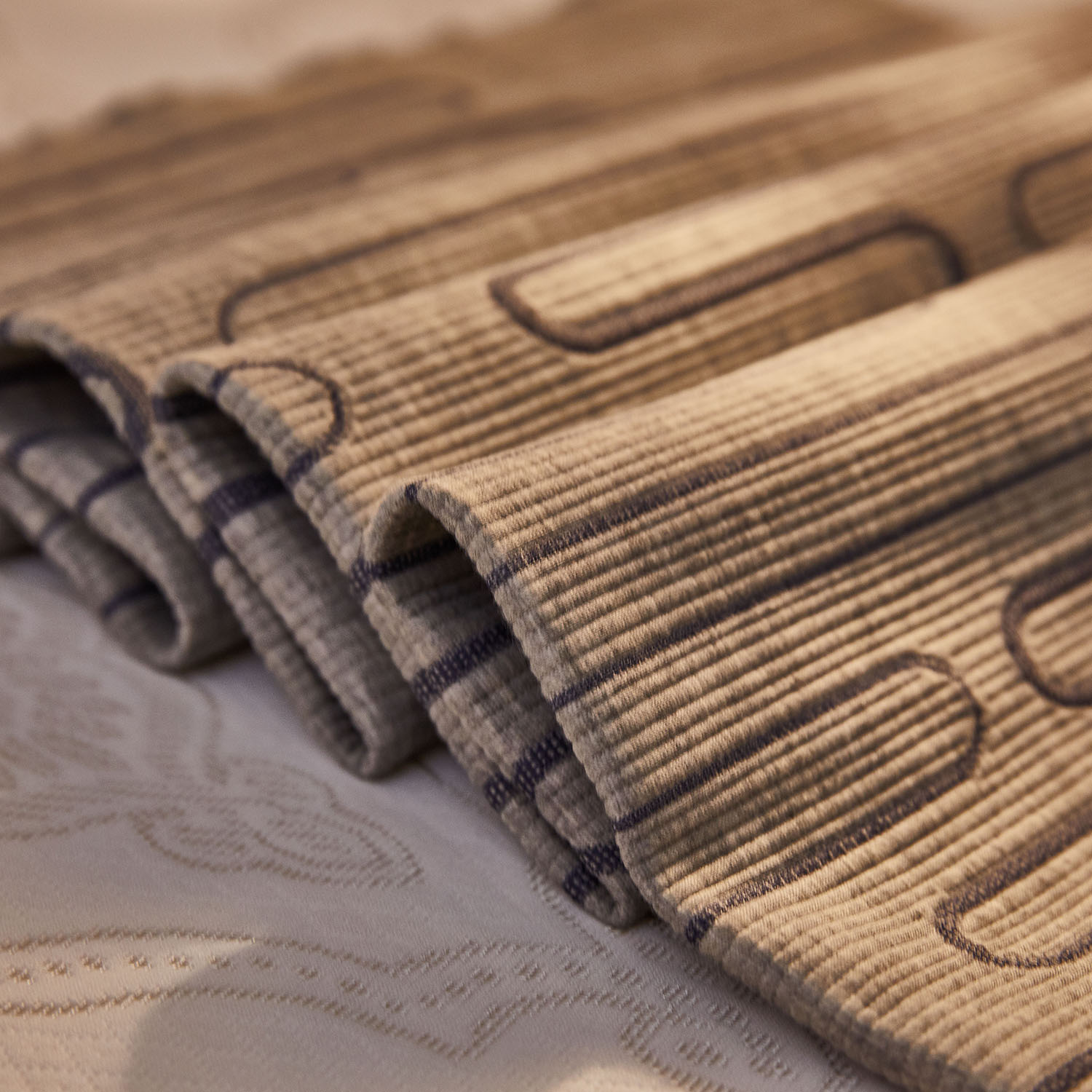 Custom High Weight Jacquard Premium Mattress Ticking Fabric Manufacturer
