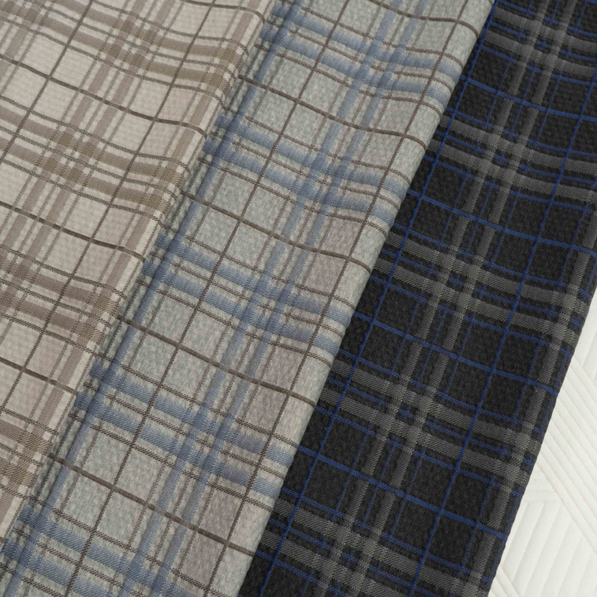 Modern Plaid Mattress Fabric for Luxury Bedding
